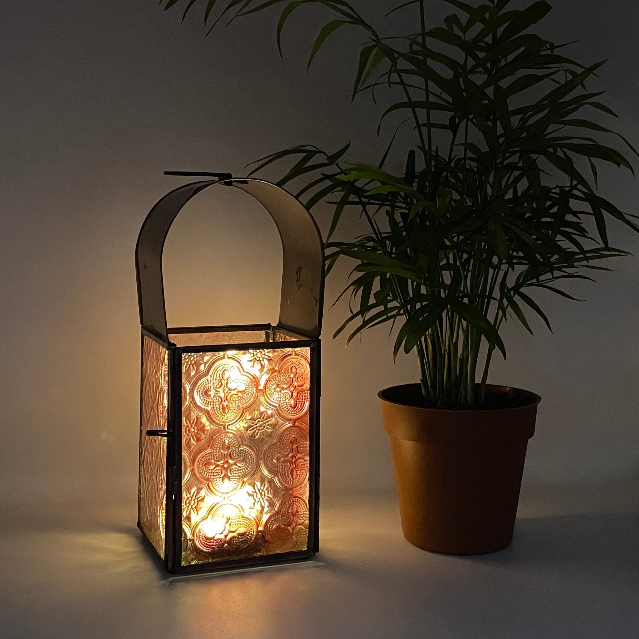 Tea Light Lantern - Dome